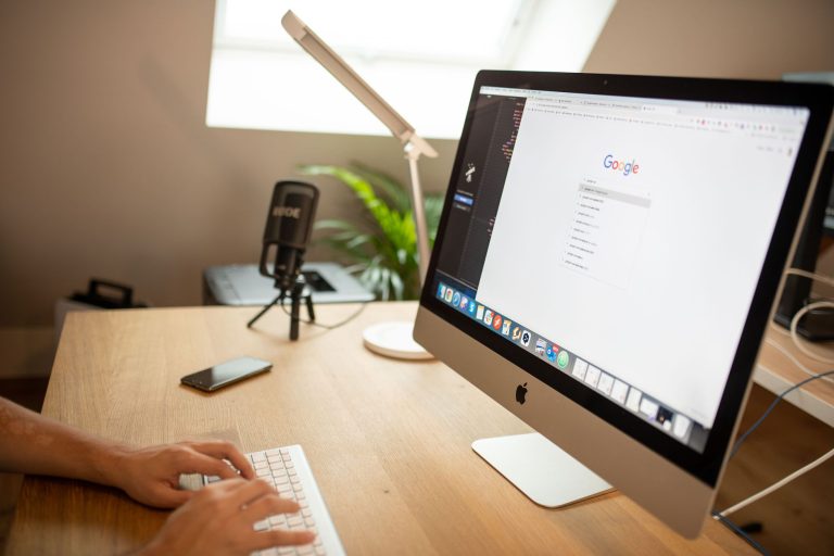 Mengunggah Penjualan UMKM Anda Dengan Seo Jasa Website