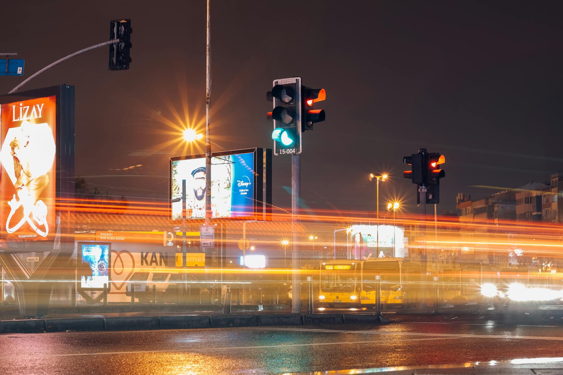 Pakai Jasa SEM Terbaik untuk Maksimalkan Traffic dan Konversi